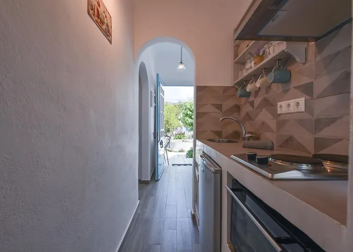 Perivoli 3-chora アパート *